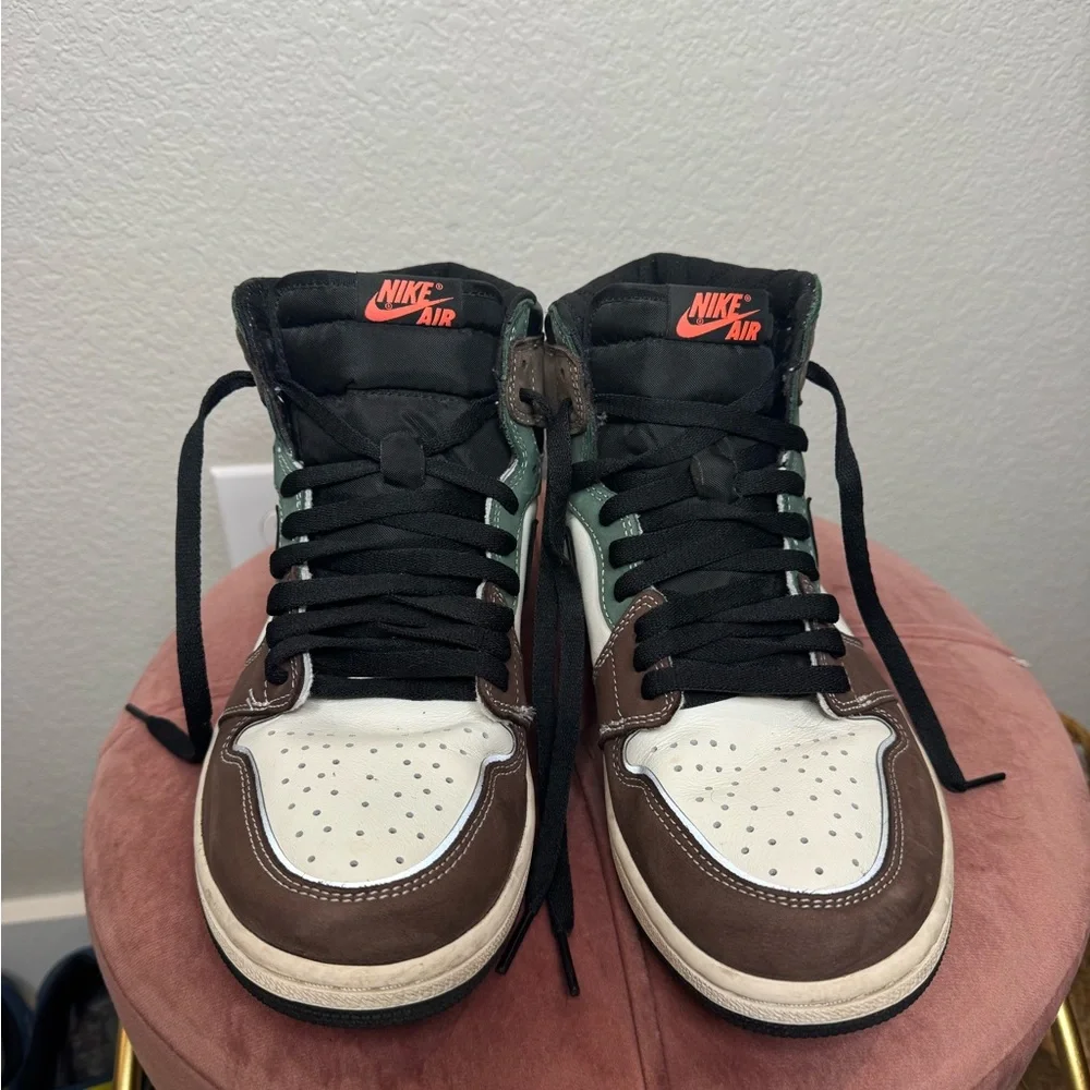Nike Air Jordan 1 Retro High OG Hand Crafted Size 9.5 Multicolor Leather Sneaker